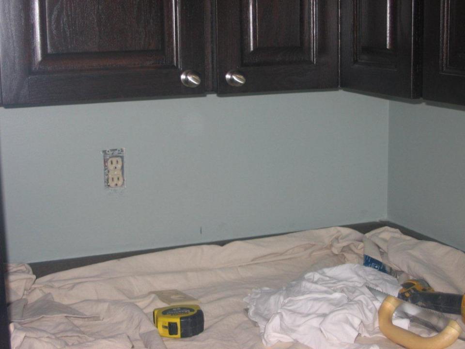 Before Pic of back splash installed
